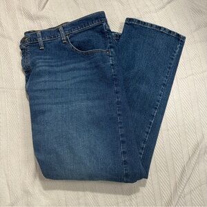 Men's Wrangler denim jeans, 46x30, cotton blend, spring